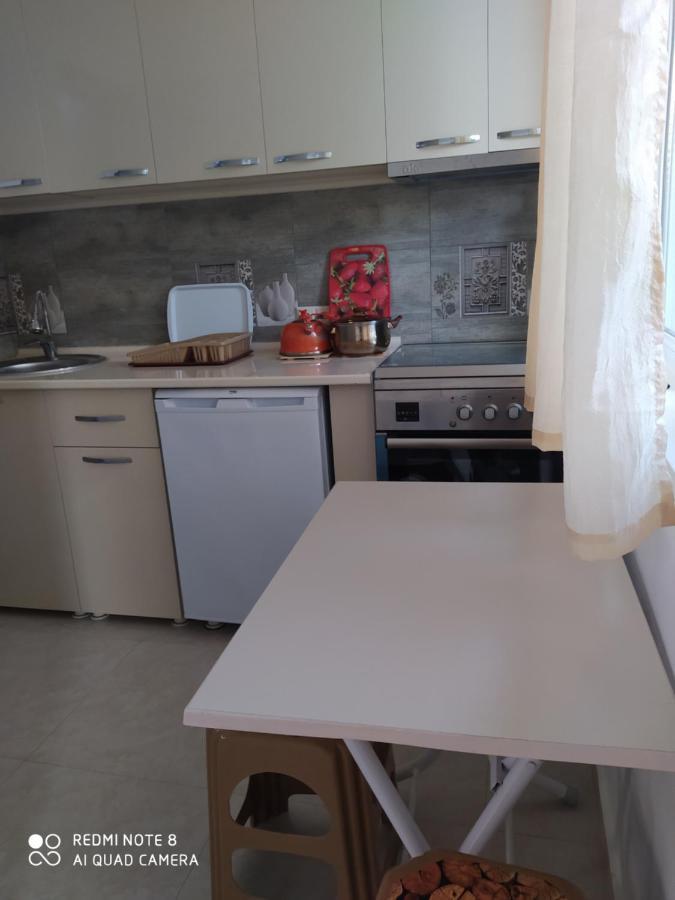 Emzari'S Apartment Koboeleti Buitenkant foto