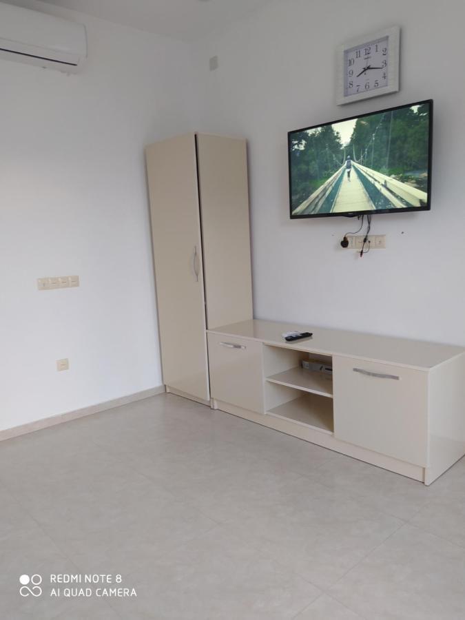 Emzari'S Apartment Koboeleti Buitenkant foto